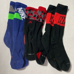 Athletic socks